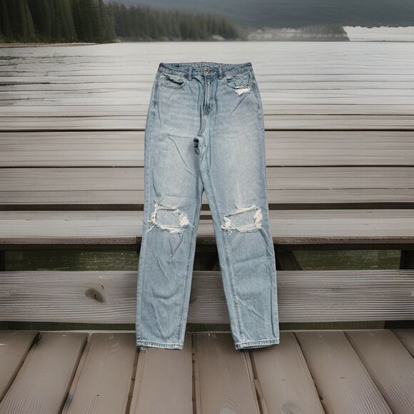 American Eagle Mom Jeans 8 (28x30) Light Wash Blue Distressed Holes Womens Denim - Picture 1 of 12